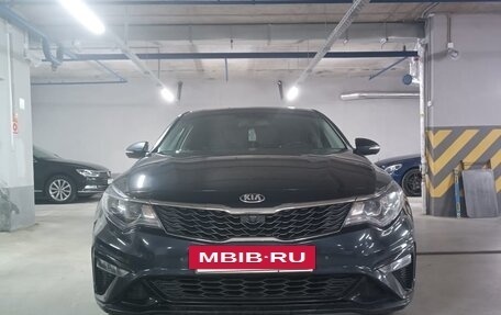 KIA Optima IV, 2019 год, 2 300 000 рублей, 5 фотография