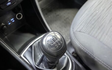 Hyundai Solaris II рестайлинг, 2015 год, 915 000 рублей, 16 фотография