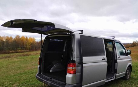 Volkswagen Transporter T5 рестайлинг, 2003 год, 1 050 000 рублей, 36 фотография