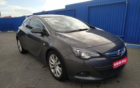 Opel Astra J, 2011 год, 770 000 рублей, 2 фотография