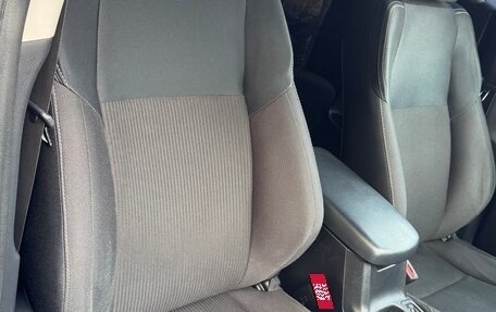 Toyota RAV4, 2013 год, 1 650 000 рублей, 17 фотография