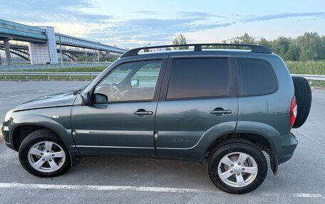 Chevrolet Niva I рестайлинг, 2013 год, 530 000 рублей, 8 фотография