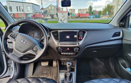 Hyundai Solaris II рестайлинг, 2017 год, 1 550 000 рублей, 13 фотография