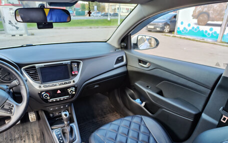 Hyundai Solaris II рестайлинг, 2017 год, 1 550 000 рублей, 18 фотография