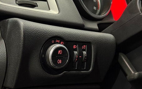 Opel Astra J, 2011 год, 549 800 рублей, 9 фотография