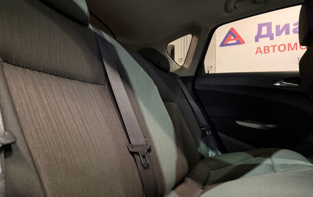 Opel Astra J, 2011 год, 549 800 рублей, 17 фотография