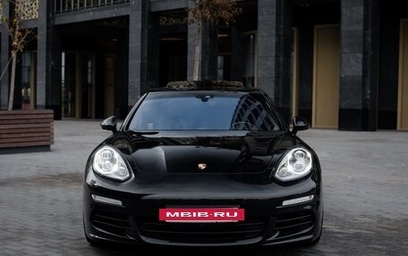 Porsche Panamera II рестайлинг, 2013 год, 3 800 000 рублей, 2 фотография