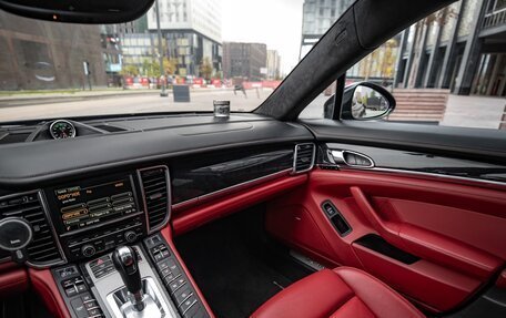 Porsche Panamera II рестайлинг, 2013 год, 3 800 000 рублей, 25 фотография