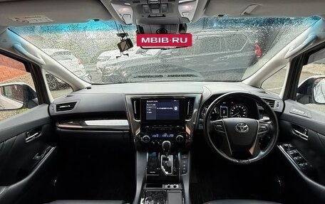 Toyota Alphard III, 2021 год, 3 670 000 рублей, 14 фотография