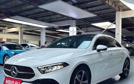 Mercedes-Benz A-Класс, 2022 год, 2 514 000 рублей, 9 фотография