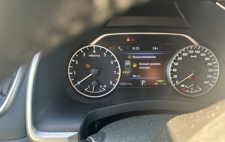 Nissan Murano, 2017 год, 1 840 000 рублей, 5 фотография