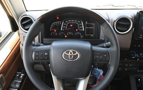 Toyota Land Cruiser 70, 2025 год, 10 300 000 рублей, 4 фотография