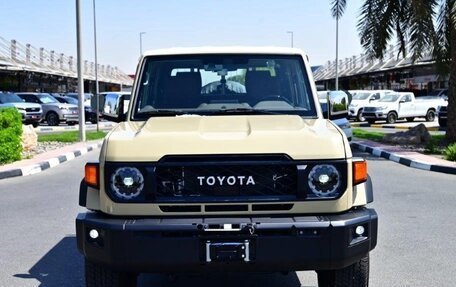 Toyota Land Cruiser 70, 2025 год, 10 300 000 рублей, 2 фотография