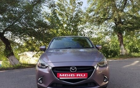 Mazda Demio IV, 2015 год, 850 000 рублей, 38 фотография
