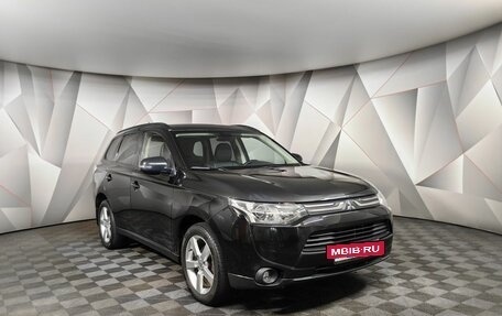 Mitsubishi Outlander III рестайлинг 3, 2012 год, 1 395 000 рублей, 3 фотография
