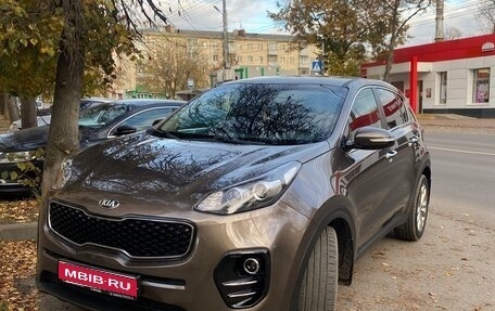 KIA Sportage IV рестайлинг, 2017 год, 2 000 000 рублей, 1 фотография