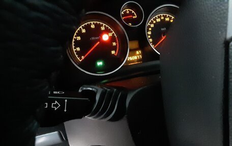 Opel Zafira B, 2006 год, 380 000 рублей, 4 фотография