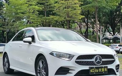 Mercedes-Benz A-Класс, 2022 год, 2 100 000 рублей, 1 фотография