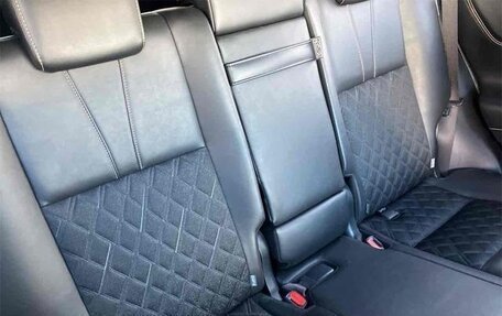 Toyota Harrier, 2019 год, 2 617 000 рублей, 31 фотография