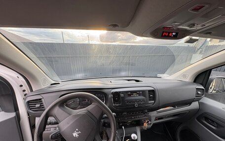 Peugeot Expert, 2018 год, 2 100 000 рублей, 21 фотография