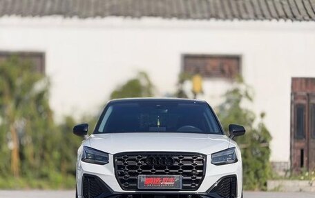 Audi Q2 I, 2022 год, 1 800 000 рублей, 2 фотография