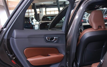 Volvo XC60 II, 2024 год, 6 850 000 рублей, 9 фотография