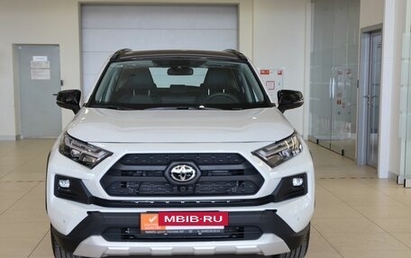 Toyota RAV4, 2025 год, 4 500 000 рублей, 2 фотография