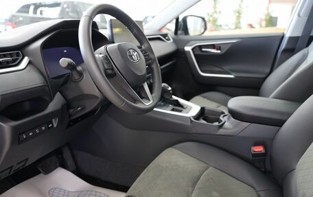 Toyota RAV4, 2025 год, 4 500 000 рублей, 14 фотография