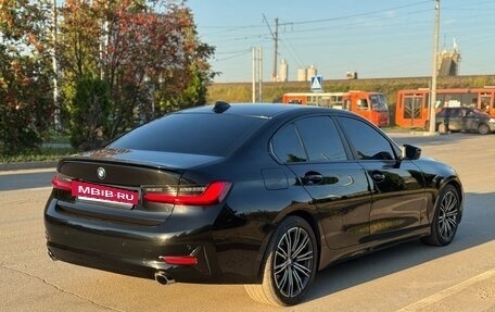 BMW 3 серия, 2020 год, 2 350 000 рублей, 3 фотография