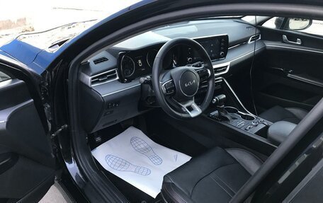 KIA K5, 2022 год, 2 650 000 рублей, 29 фотография