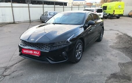 KIA K5, 2022 год, 2 650 000 рублей, 40 фотография