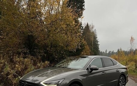 Hyundai Sonata VIII, 2022 год, 3 800 000 рублей, 1 фотография