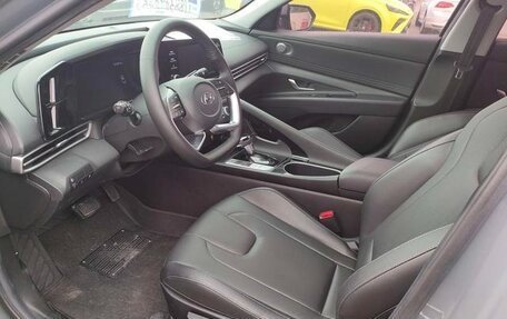 Hyundai Elantra, 2021 год, 1 350 000 рублей, 3 фотография