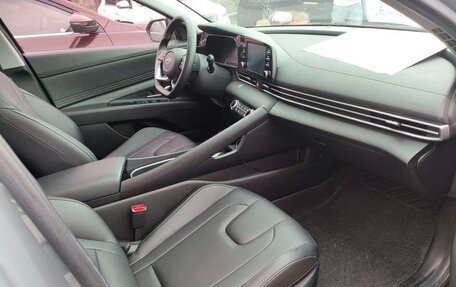 Hyundai Elantra, 2021 год, 1 350 000 рублей, 6 фотография