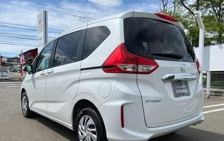 Honda Freed II, 2021 год, 1 650 000 рублей, 6 фотография