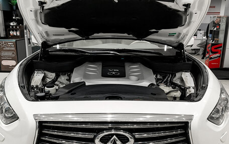 Infiniti QX70, 2016 год, 2 730 000 рублей, 9 фотография