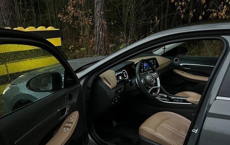 Hyundai Sonata VIII, 2022 год, 3 800 000 рублей, 10 фотография