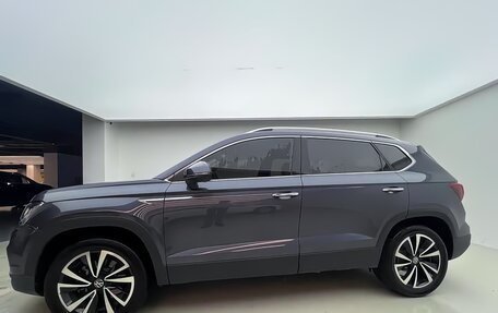 Volkswagen Tharu, 2021 год, 1 750 000 рублей, 7 фотография