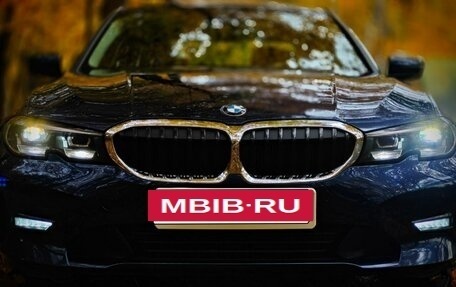 BMW 3 серия, 2019 год, 3 950 000 рублей, 4 фотография