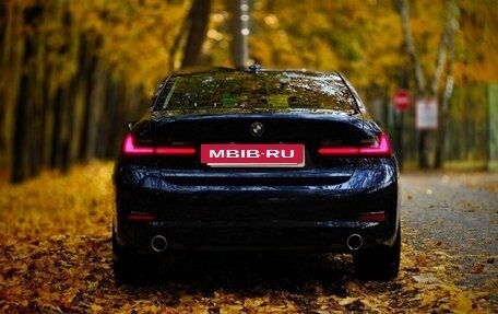 BMW 3 серия, 2019 год, 3 950 000 рублей, 3 фотография