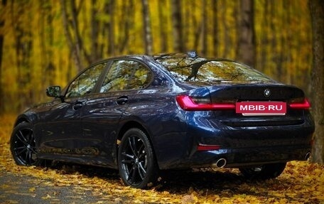 BMW 3 серия, 2019 год, 3 950 000 рублей, 2 фотография