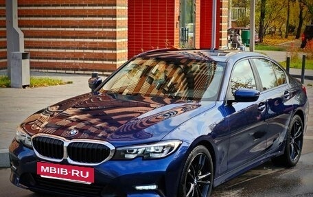 BMW 3 серия, 2019 год, 3 950 000 рублей, 8 фотография