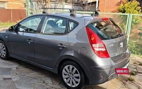 Hyundai i30 I, 2011 год, 870 000 рублей, 2 фотография
