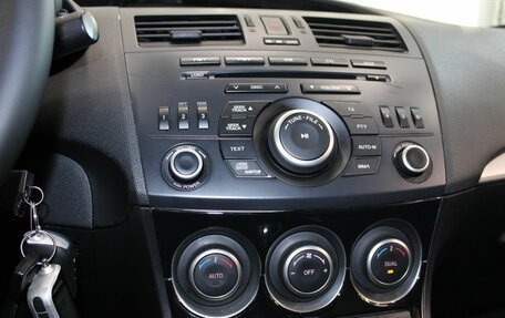 Mazda 3, 2011 год, 950 000 рублей, 19 фотография