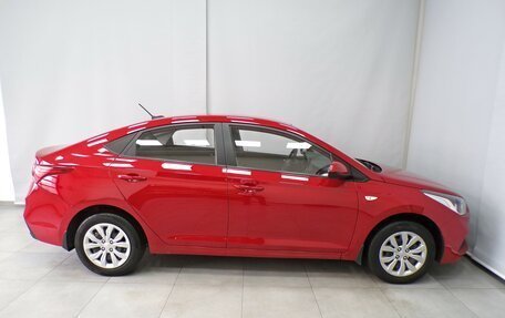 Hyundai Solaris II рестайлинг, 2019 год, 1 274 700 рублей, 11 фотография