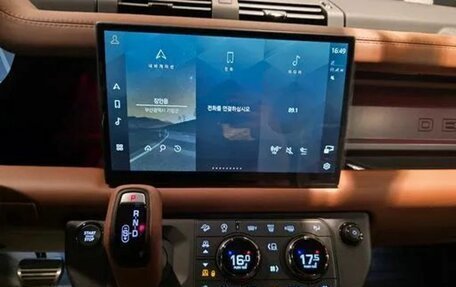 Land Rover Defender II, 2025 год, 29 200 000 рублей, 14 фотография