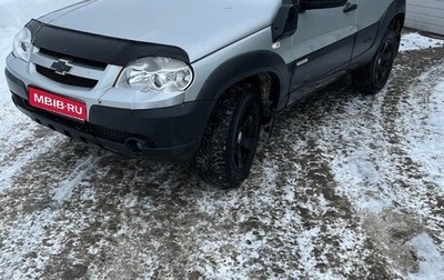 Chevrolet Niva I рестайлинг, 2013 год, 470 000 рублей, 1 фотография
