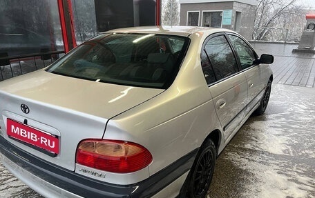 Toyota Avensis III рестайлинг, 2001 год, 580 000 рублей, 3 фотография