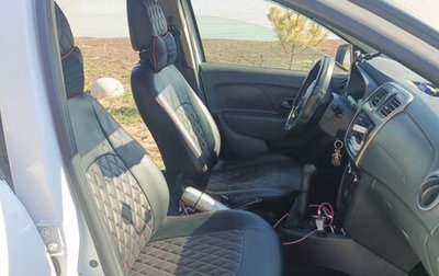 Renault Logan II, 2018 год, 870 000 рублей, 1 фотография