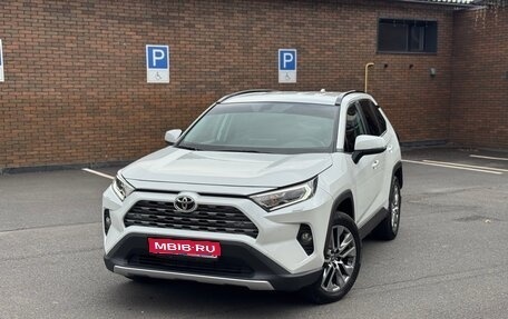 Toyota RAV4, 2022 год, 2 990 000 рублей, 1 фотография